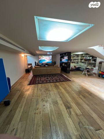 בית פרטי/ קוטג', רעננה