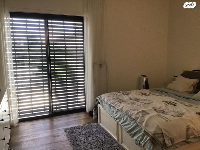 דו משפחתי, שבזי, שבזי, כפר סבא