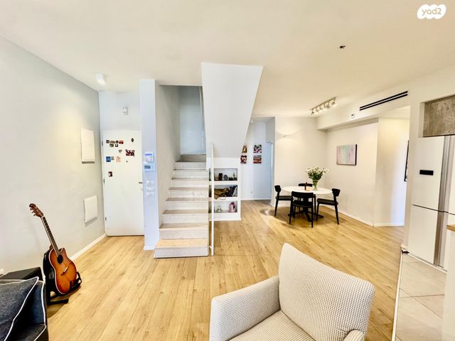 גג/ פנטהאוז, אלי כהן 13, קרית ויצמן, רעננה