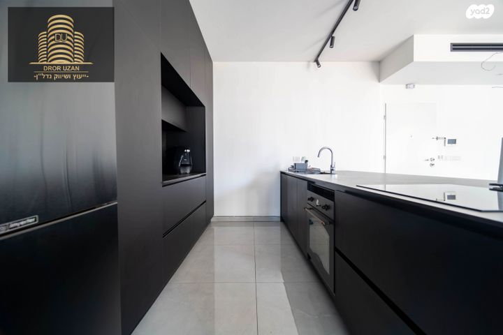 גג/ פנטהאוז, יהודה לייב פינסקר, פתח תקווה