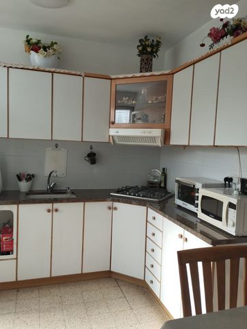 דירה, כצנלסון, רמת יוסף, בת ים