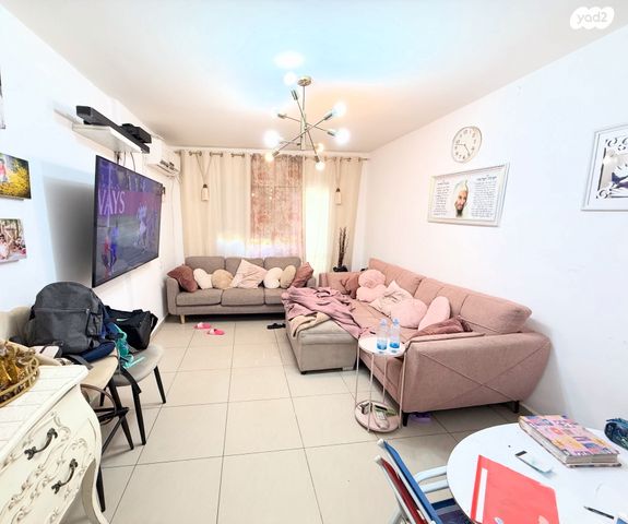 אורים, מערב 2