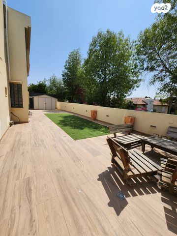 בית פרטי/ קוטג', אליעזר קשאני, רמות, באר שבע