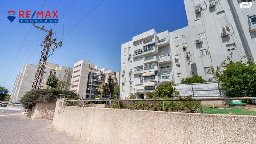 דירה, עוזיהו 27, רובע ג', אשדוד