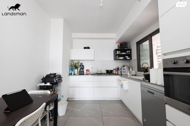 דירה, הרב קוק 54, צפון מערב מרכז העיר, נתניה