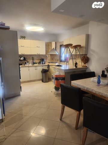 משק חקלאי/ נחלה, זוהר