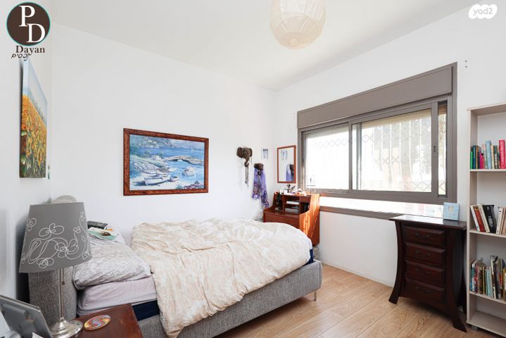 דירת גן, כפר יונה