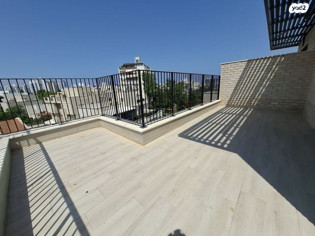 דופלקס, רסקו א', חולון