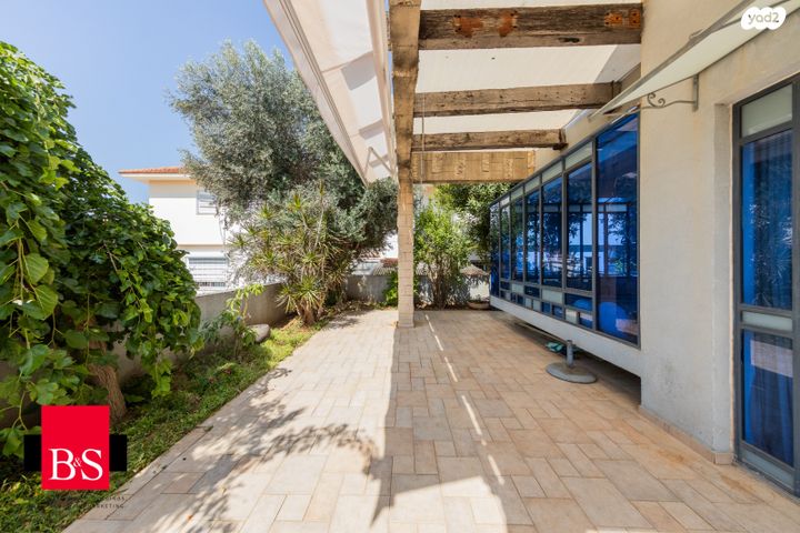 בית פרטי/ קוטג', הנרקיס 29, פרדסיה, פרדסיה