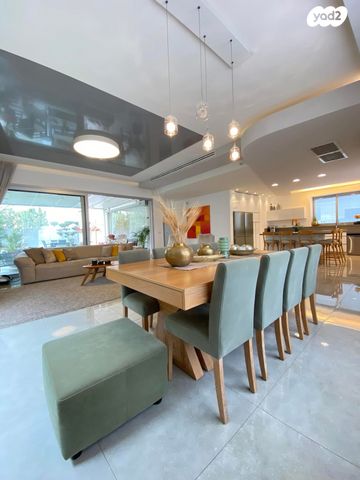 בית פרטי/ קוטג', בת הדר