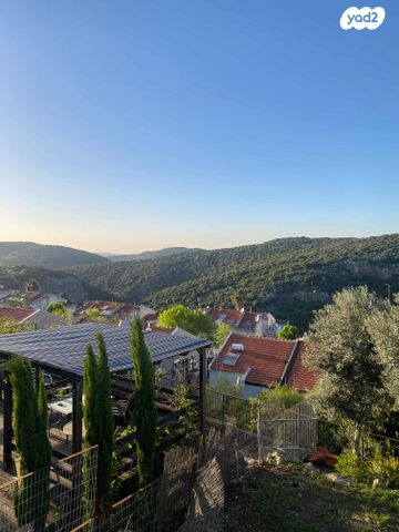 דו משפחתי, מעלות תרשיחא