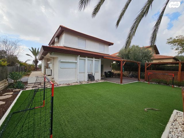 בית פרטי/ קוטג', להבים