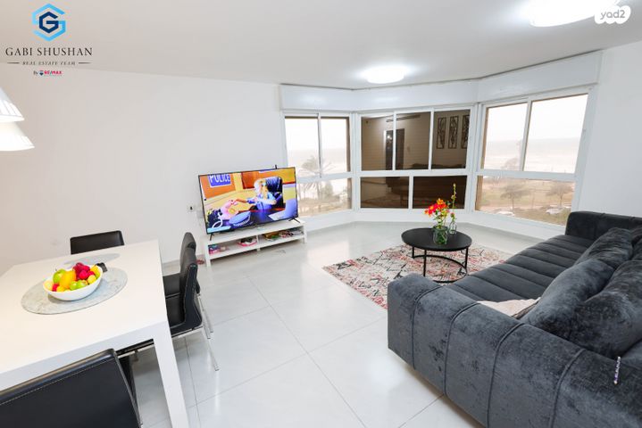 שדרות ניצה 8