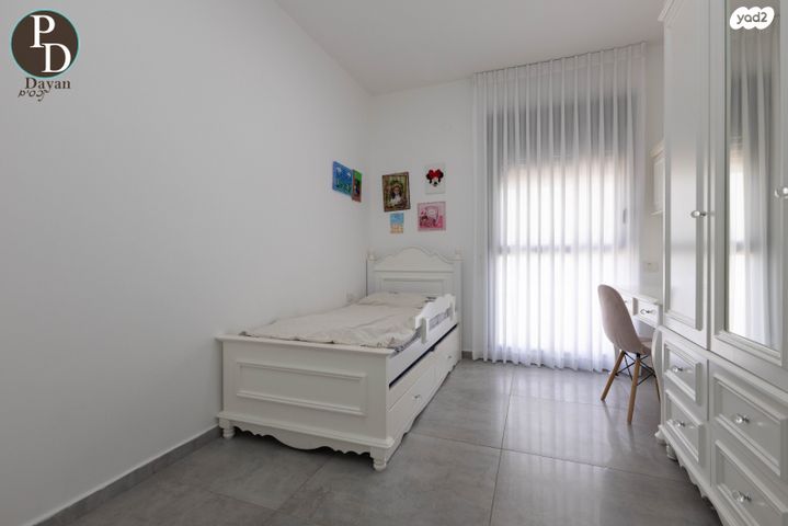 דירה, כפר יונה