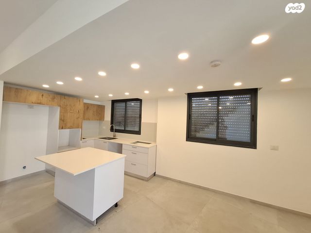 דופלקס, רסקו א', חולון