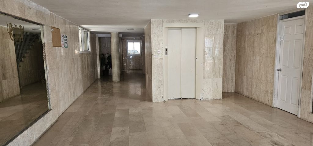 דירה, ארלוזורוב, רוטשילד עצמאות, בת ים