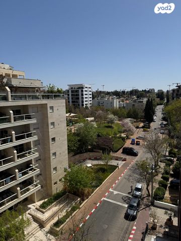 גג/ פנטהאוז