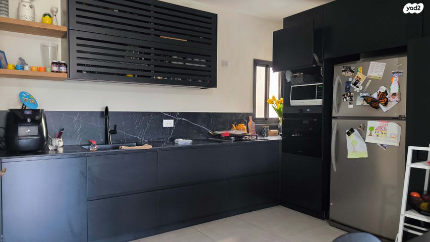 דירה, שדרות רפאל סויסה, בר לב, מזכרת בתיה