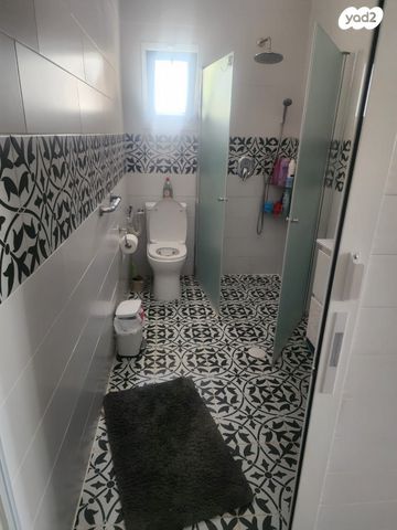 משק חקלאי/ נחלה, זוהר