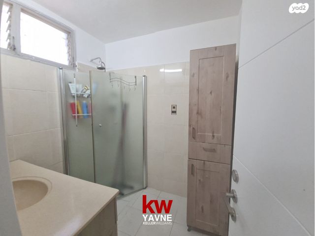 דירה, הרקפת, נאות אשכול, יבנה