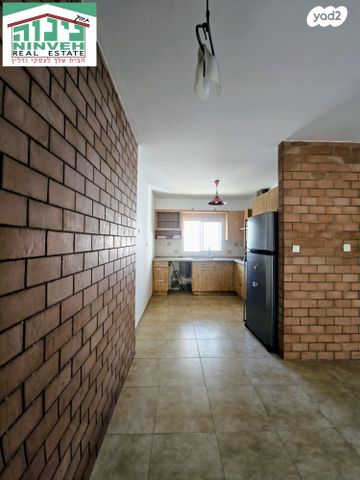 דירת גן, רבקה גובר, לב הפארק, רעננה