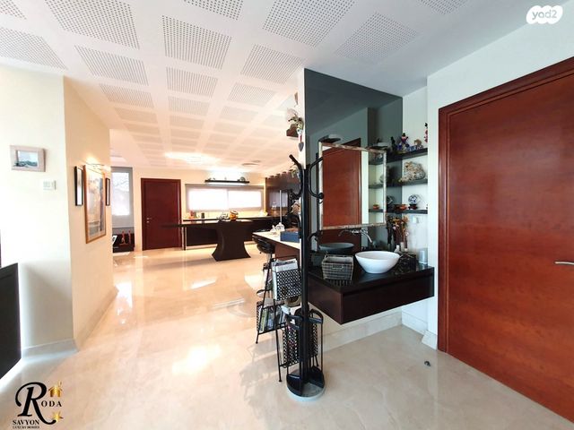 בית פרטי/ קוטג', סביון