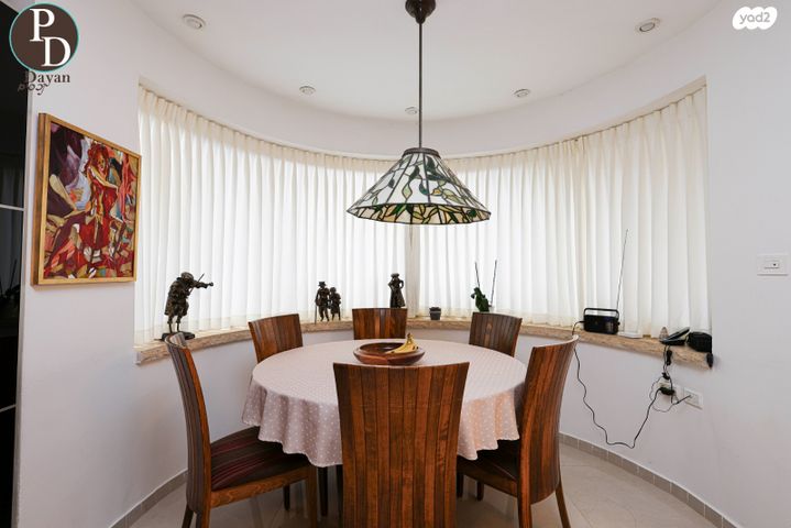 דו משפחתי, כפר יונה