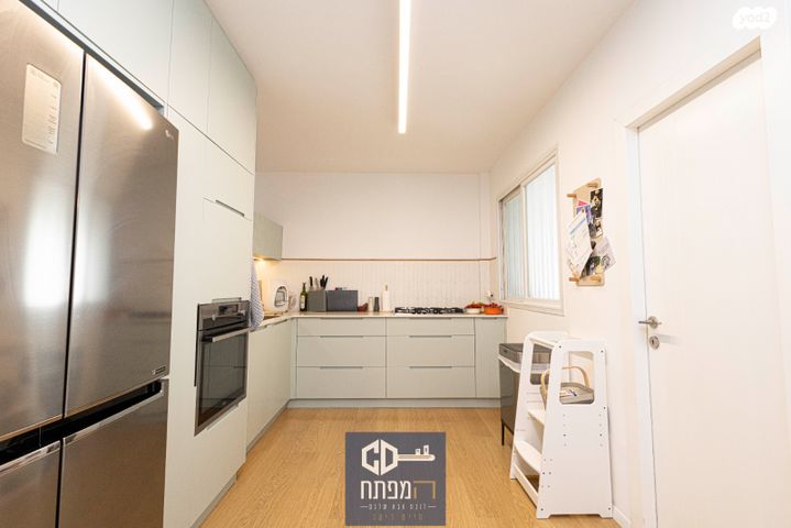 דירה, הרצליה הירוקה, נווה עובד, הרצליה