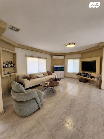 בית פרטי/ קוטג', אליעזר קשאני, רמות, באר שבע