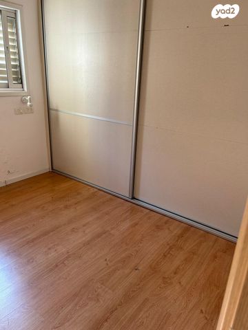 דירה, אליעזר יפה, רעננה