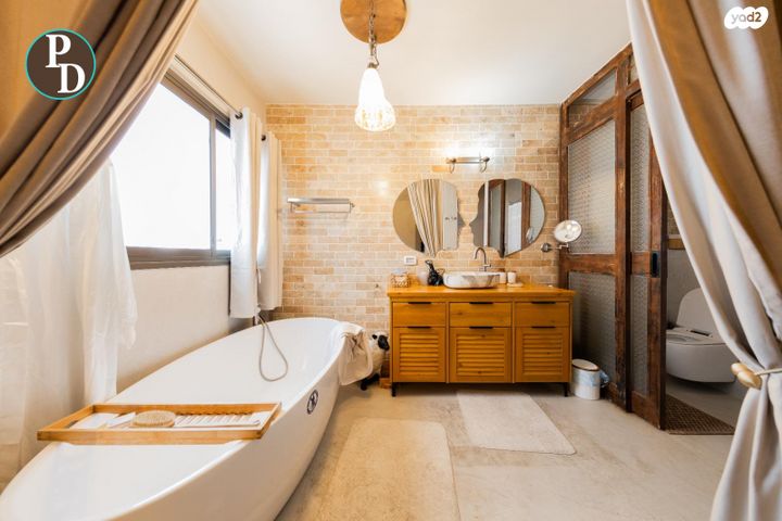 דו משפחתי, כפר יונה