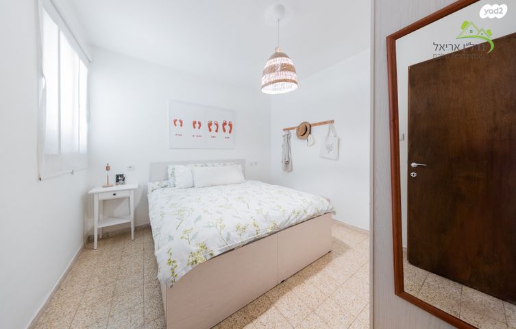 דירה, דרך הציונות, רובע ד', אריאל