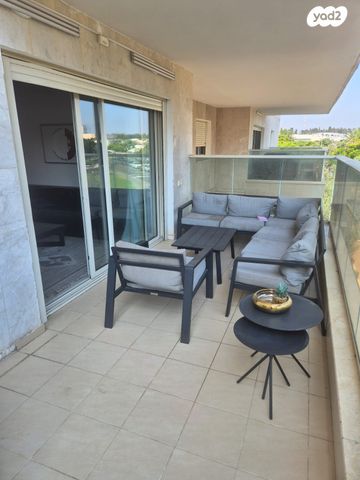 דירה, ברוש, קרית השרון, נתניה