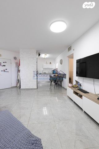 דירה, רמב"ם 26, רמת חן ובן ציון, נתניה