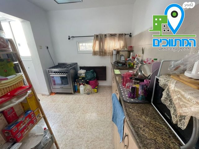 דירה, יוסף שפרינצק, קרית שמונה