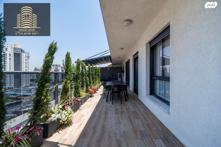 גג/ פנטהאוז, יהודה לייב פינסקר, פתח תקווה