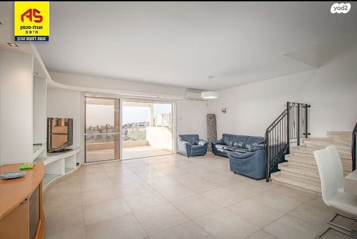 דירת גן, אריה כרוך, רמת בגין, חיפה