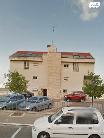 דירה, יעקב חזן, מורדות נווה שאנן, חיפה