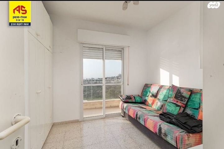 דירת גן, אריה כרוך, רמת בגין, חיפה