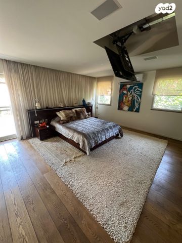 בית פרטי/ קוטג', רעננה