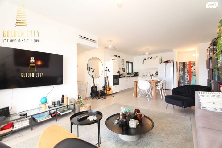 דירה, שדרות בן צבי 126, נתניה