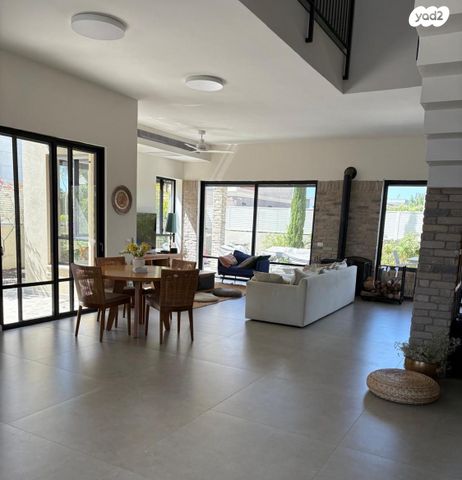 בית פרטי/ קוטג', להבים