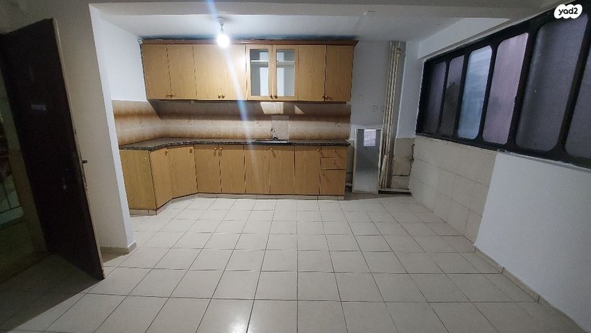 שדרות מנחם בגין 3