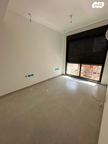 דירת גן, דן שומרון, הרצליה הירוקה, נווה עובד, הרצליה