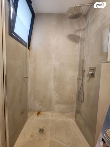 יחידת דיור, בני בנימין 76, גלי הים, נתניה