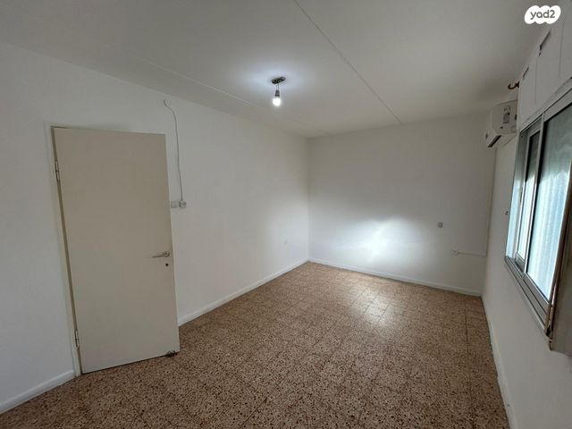 דירה, קרית ים