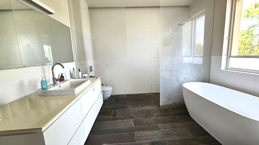 בית פרטי/ קוטג', סביון