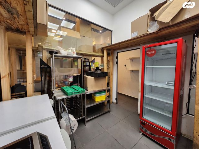 חנויות/ שטח מסחרי, ז'בוטינסקי, גלי כרמל, טירת כרמל