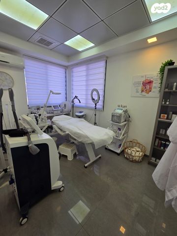 משרדים, עפולה