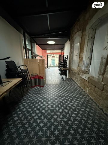 חנויות/ שטח מסחרי, אל מרין, שער פלמר, תחנת רכבת השמונה, חיפה